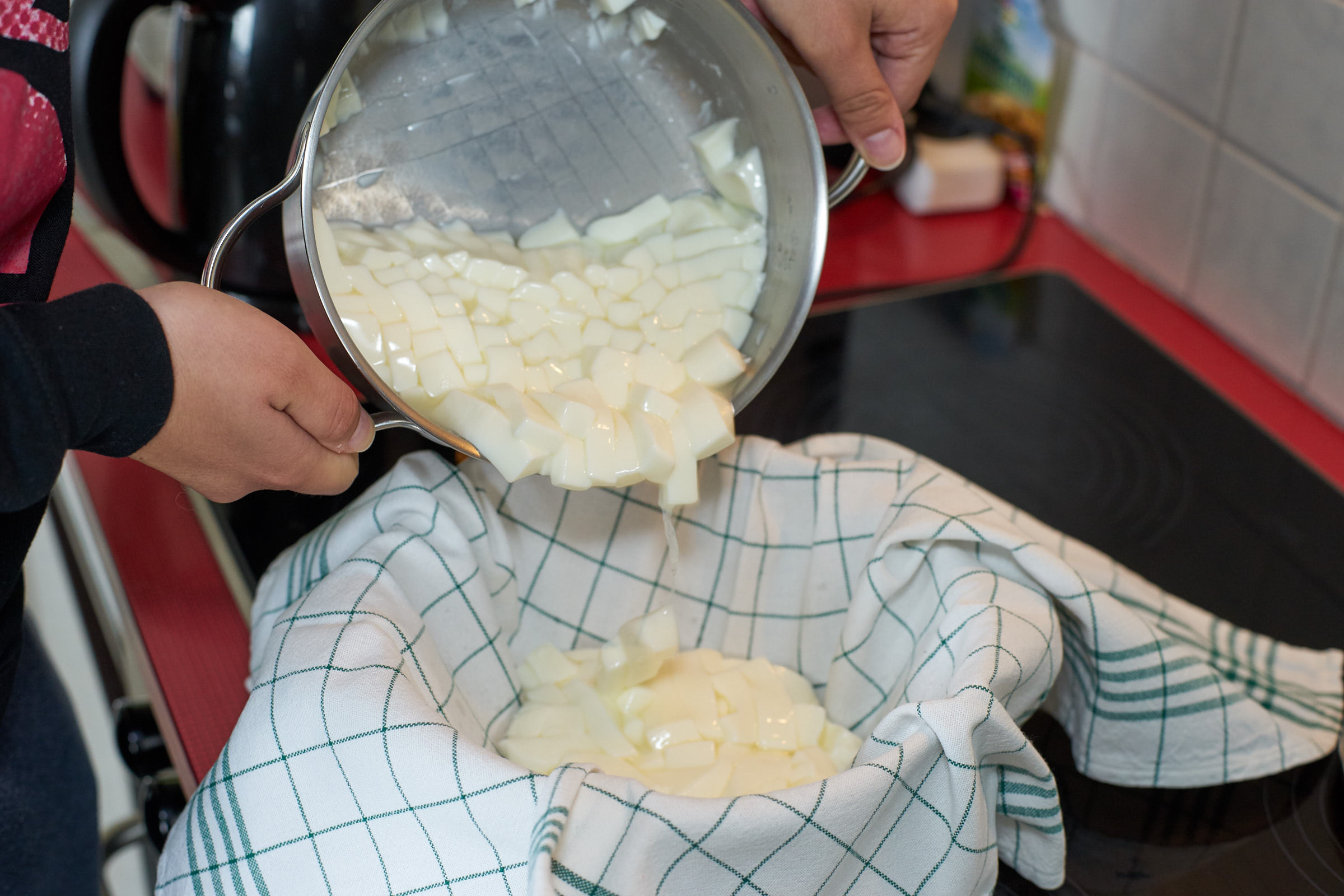 Frischkäse selber machen.