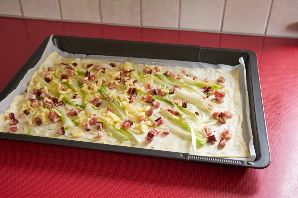 Flammkuchen mit Teig von Tante Fanny.