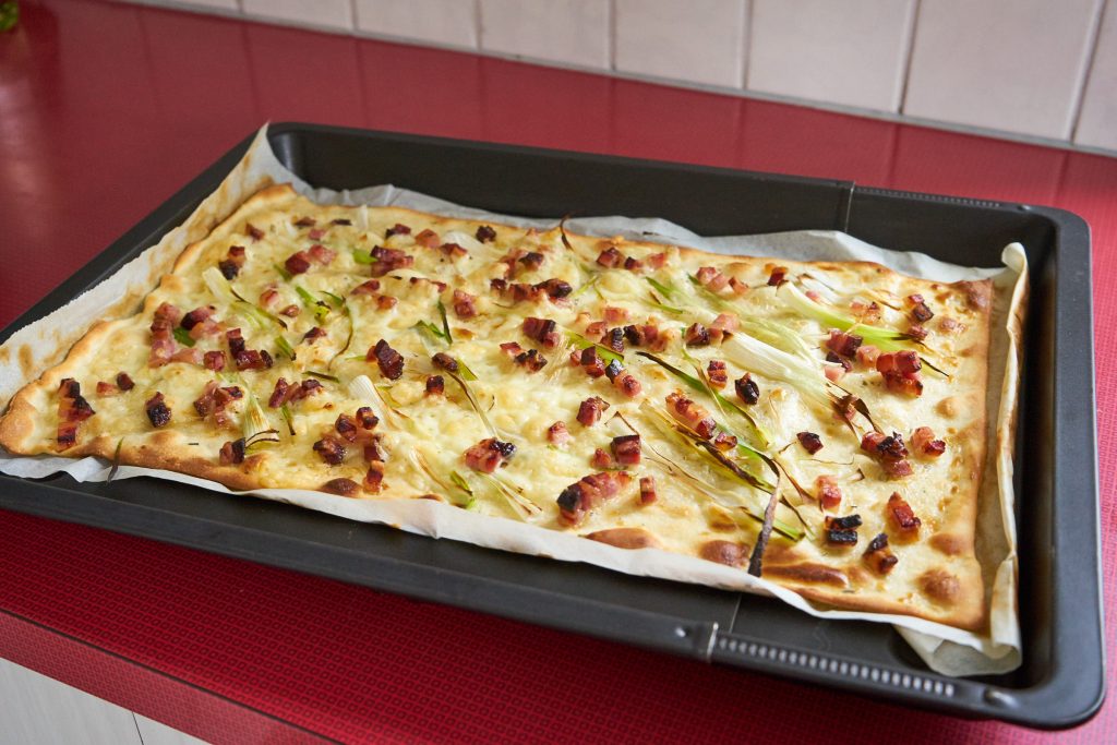 Knuspriger Flammkuchen!