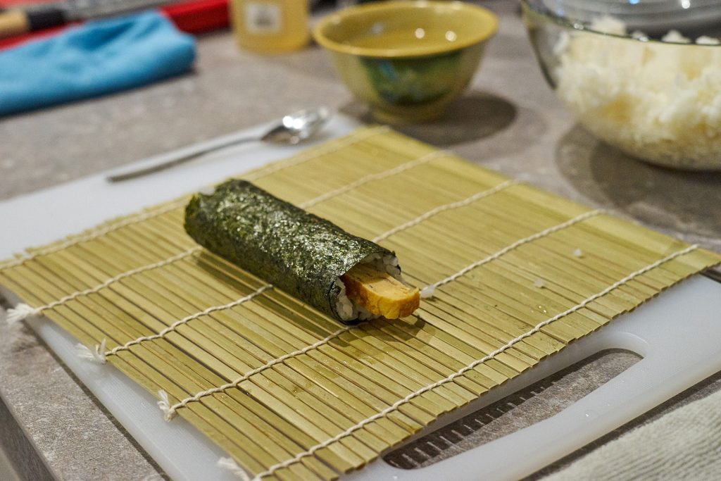 Meine erste Tamagoyaki Maki Rolle!