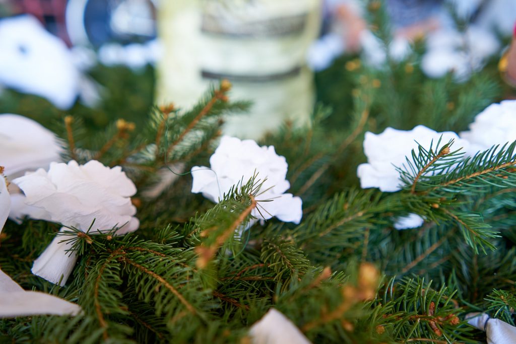 Flowers made from crêpe paper.