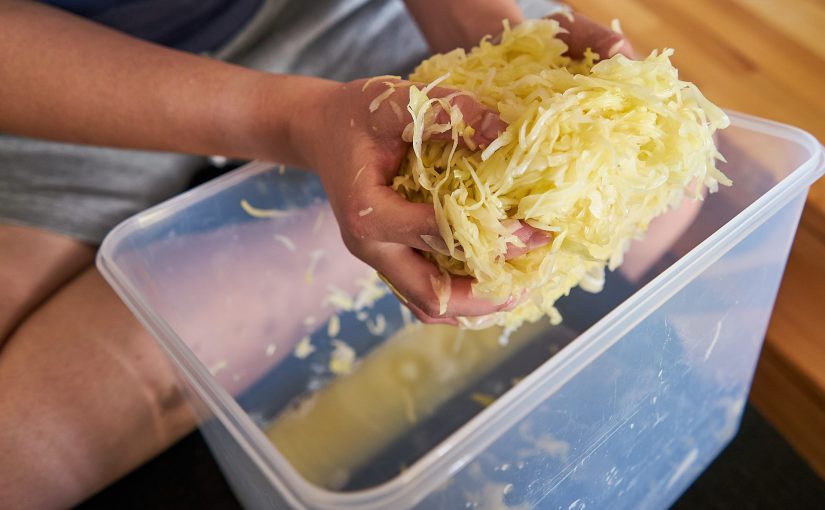 Sauerkraut im Einmachglas fermentieren