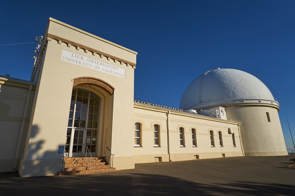 Das alte Hauptgebäude vom Lick Observatorium.