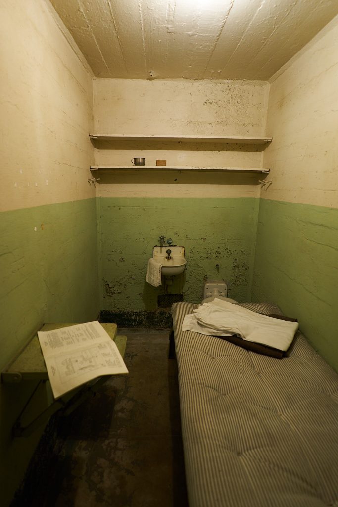 Eine Gefängniszelle auf Alcatraz.